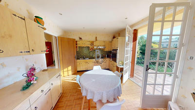 Appartement - 96 m² - 4 pièces