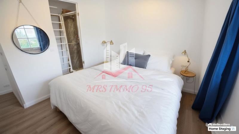 Propriété - 216 m² - 9 pièces