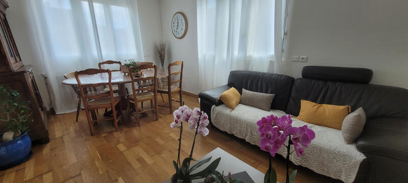 Maison - 95 m² - 5 pièces