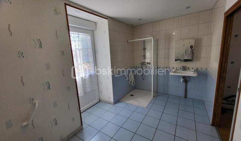 Maison en pierre - 235 m² - 10 pièces