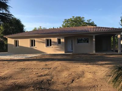 Maison - 95 m² - 4 pièces