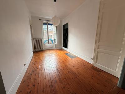 Appartement - 60 m² - 2 pièces