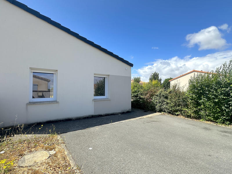 Maison - 84 m² - 4 pièces