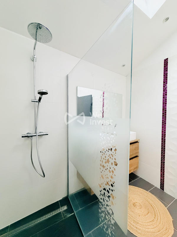 Maison - 102 m² - 4 pièces