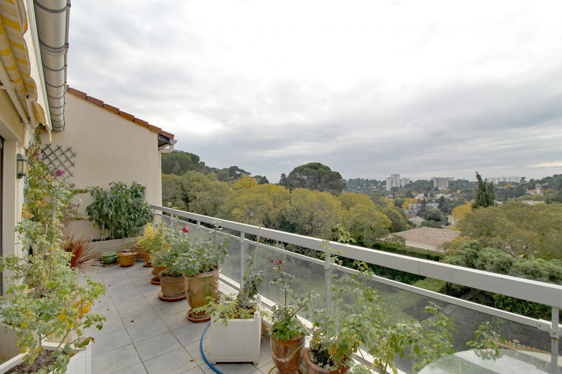 Appartement - 106 m² - 5 pièces