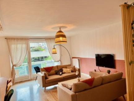 Appartement - 83 m² - 4 pièces