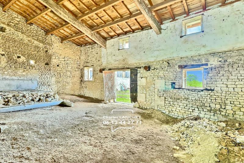 Maison - 250 m² - 6 pièces