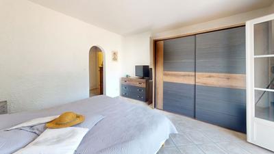 Villa - 140 m² - 4 pièces