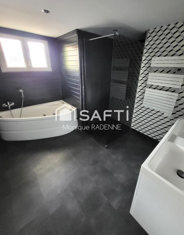 Maison - 170 m² - 6 pièces