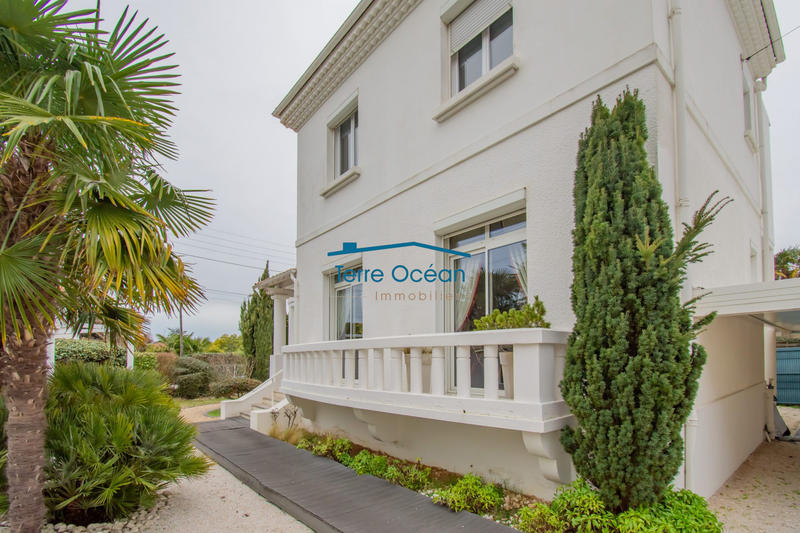 Maison - 151 m² - 7 pièces