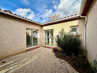 Maison - 96 m² - 5 pièces