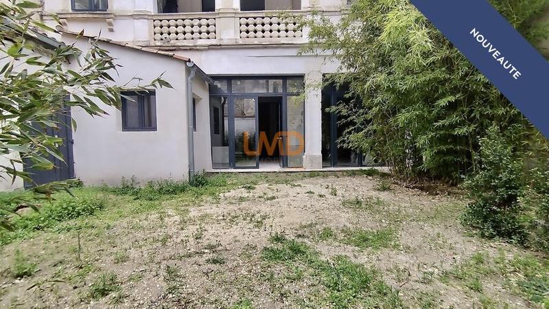 Immeuble - 150 m² - 2 pièces