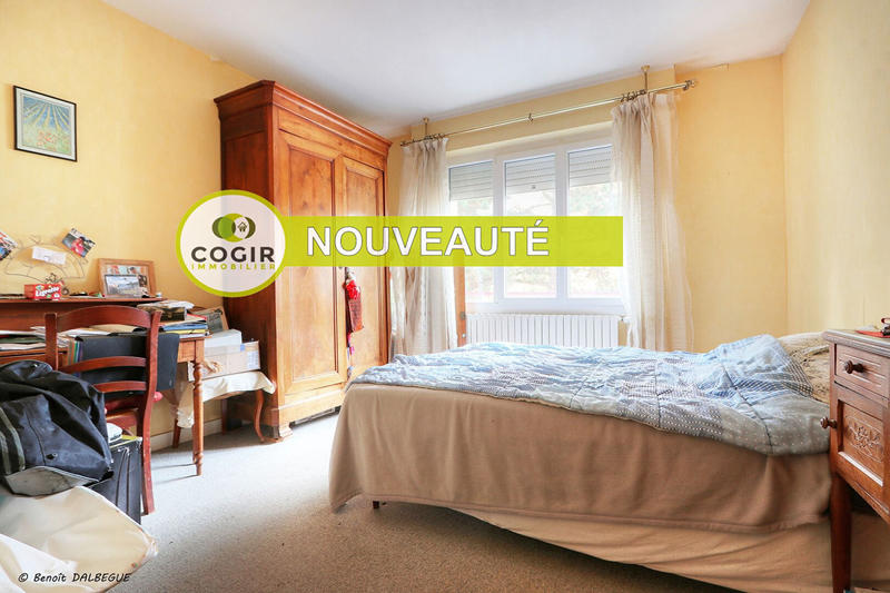 Maison - 190 m² - 9 pièces