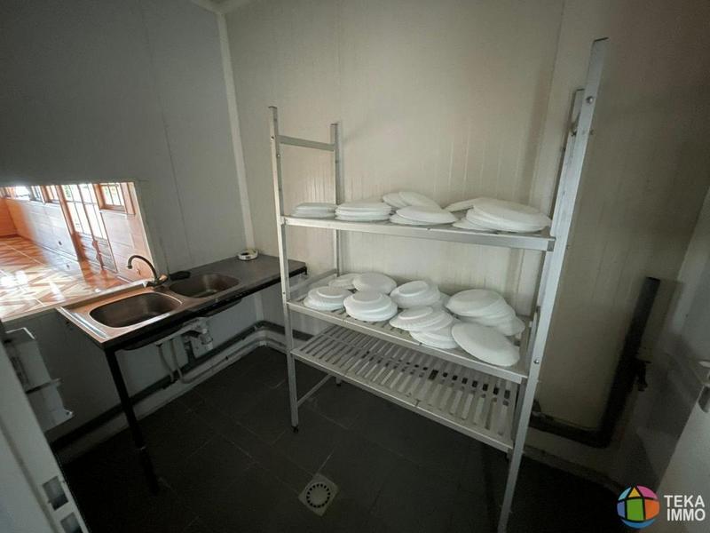 Local commercial - 316 m² - 2 pièces