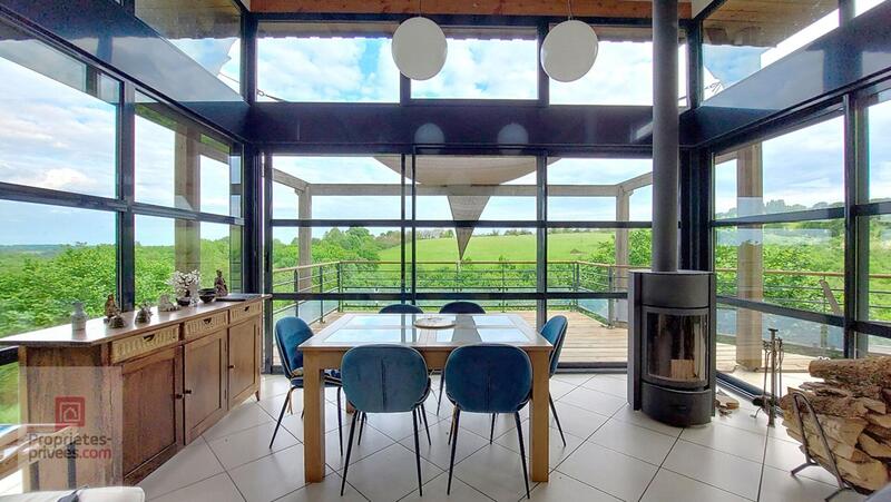 Maison - 176 m² - 7 pièces