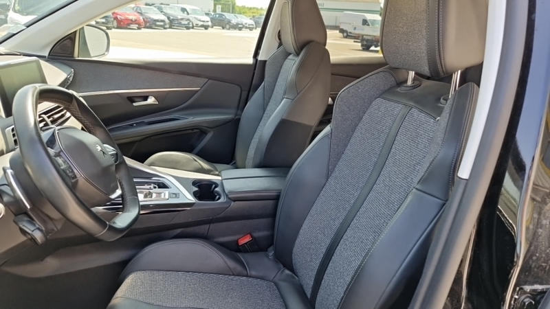 Peugeot 3008 BlueHDI 130ch Eat8 Allure Business