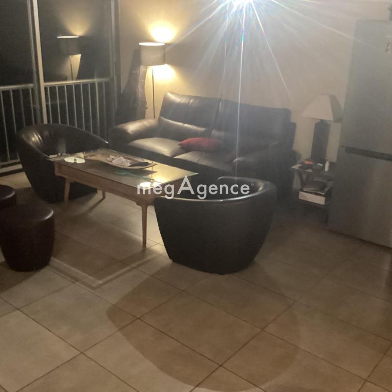 Appartement - 100 m² - 3 pièces