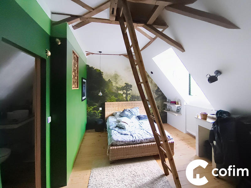 Maison - 372 m² - 7 pièces