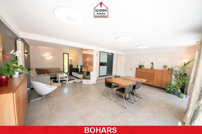 Maison - 200 m² - 6 pièces