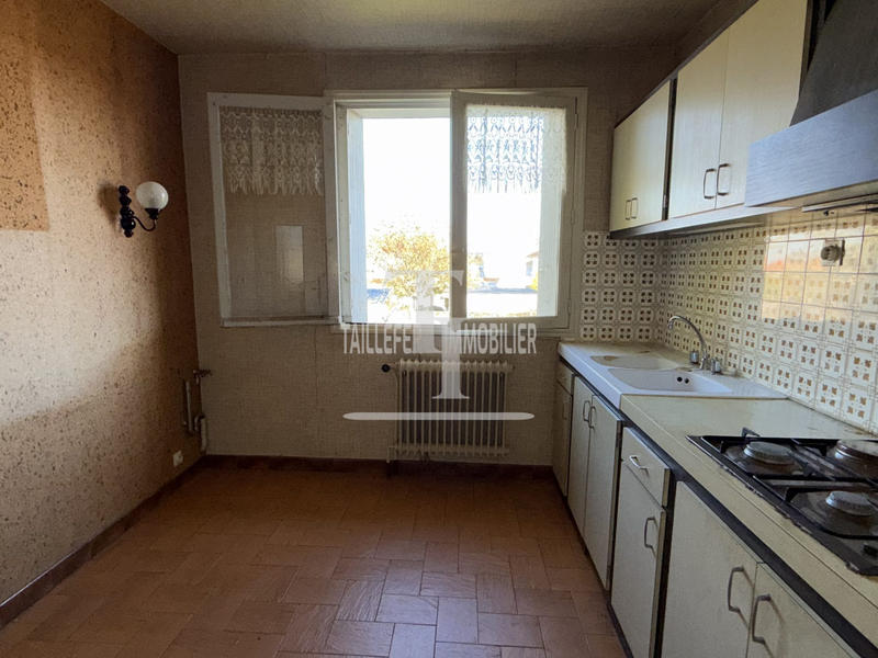 Maison - 94 m² - 4 pièces