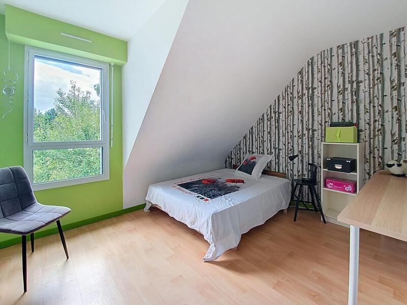 Maison - 130 m² - 6 pièces