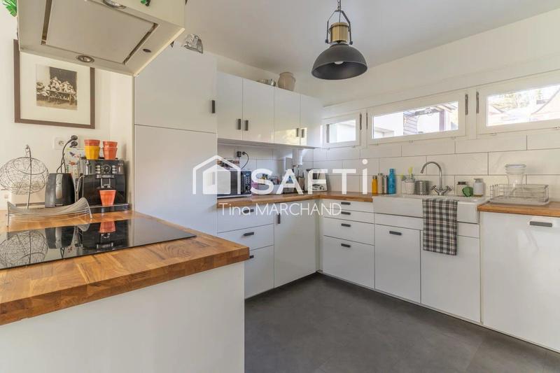 Maison - 120 m² - 7 pièces