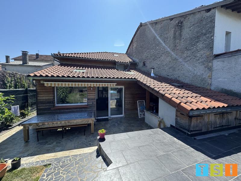 Maison - 135 m² - 6 pièces