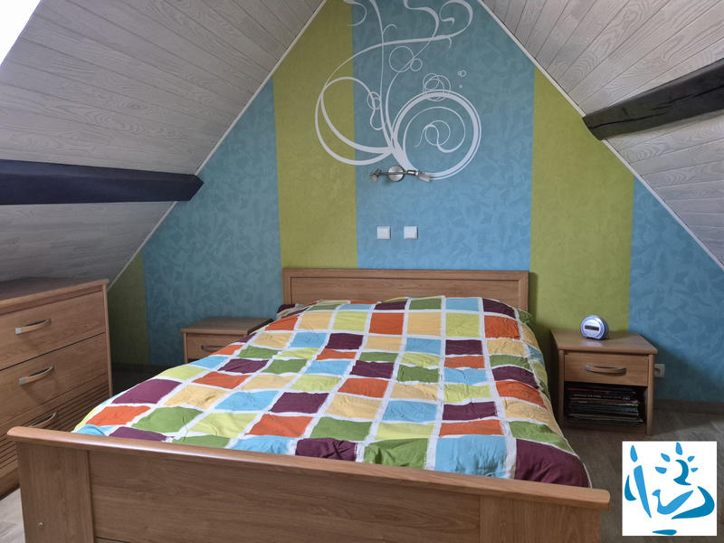 Maison - 185 m² - 9 pièces