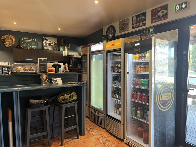 Fonds de commerce - Magasins - 63 m²