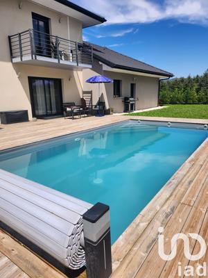 Maison - 170 m² - 5 pièces