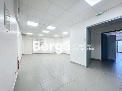 Local commercial - 330 m²