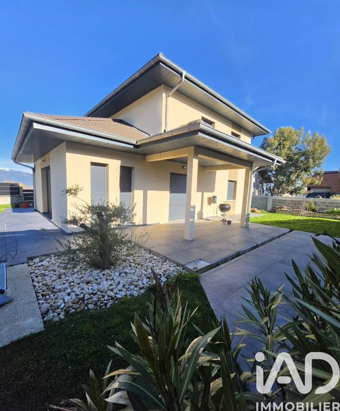 Maison - 115 m² - 5 pièces