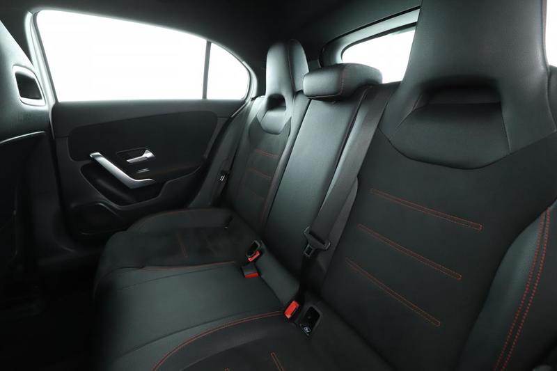 Mercedes Classe a 200 d Amg Line 8g-Dct 150 ch