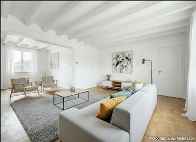 Maison - 95 m² - 5 pièces