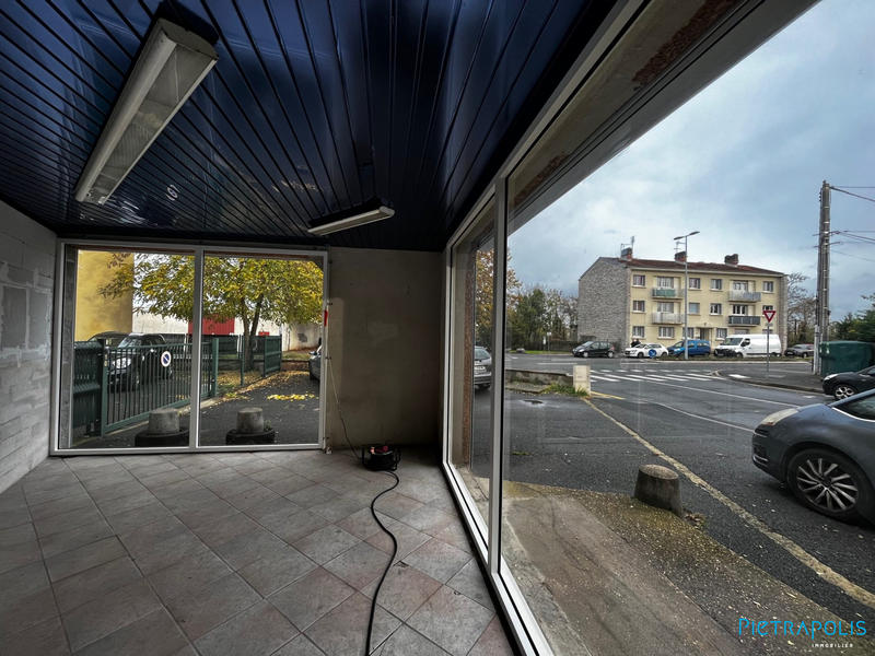 Local commercial - 250 m²