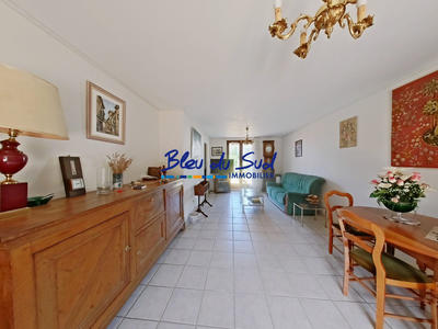 Maison - 88 m² - 6 pièces