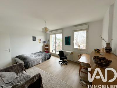 Studio - 28 m² - 1 pièce