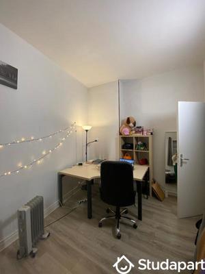 Chambre - 18 m² - 1 pièce
