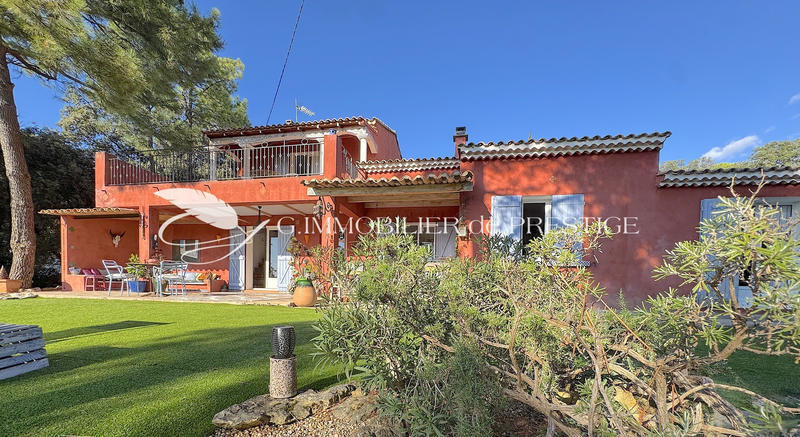 Villa - 150 m² - 5 pièces