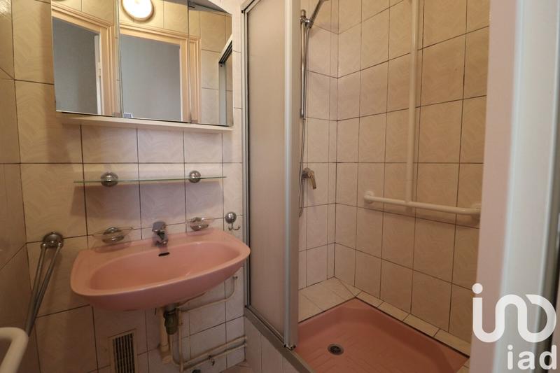 Appartement - 80 m² - 5 pièces