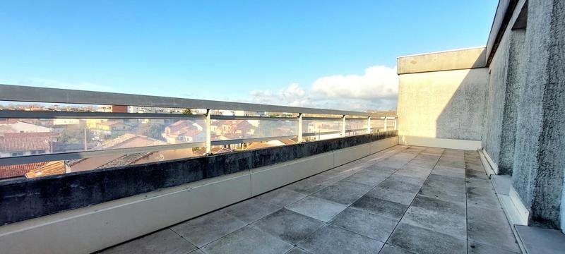 Studio - 32 m² - 1 pièce