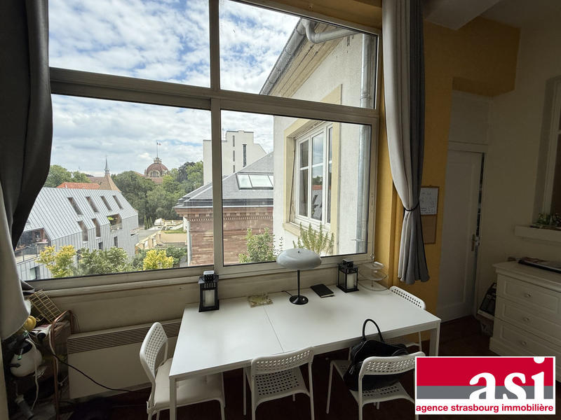 Appartement - 250 m² - 10 pièces