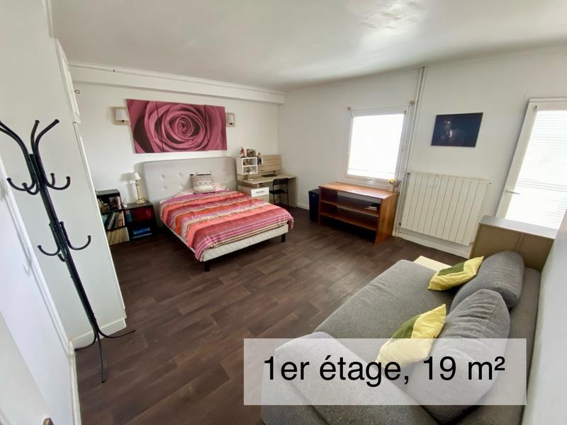 Maison - 300 m² - 10 pièces