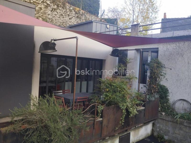 Maison - 195 m² - 7 pièces