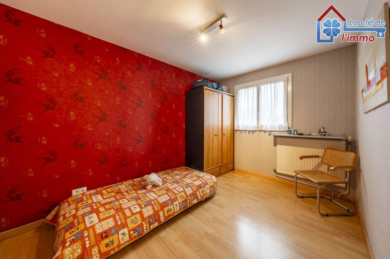 Maison traditionnelle - 120 m² - 7 pièces