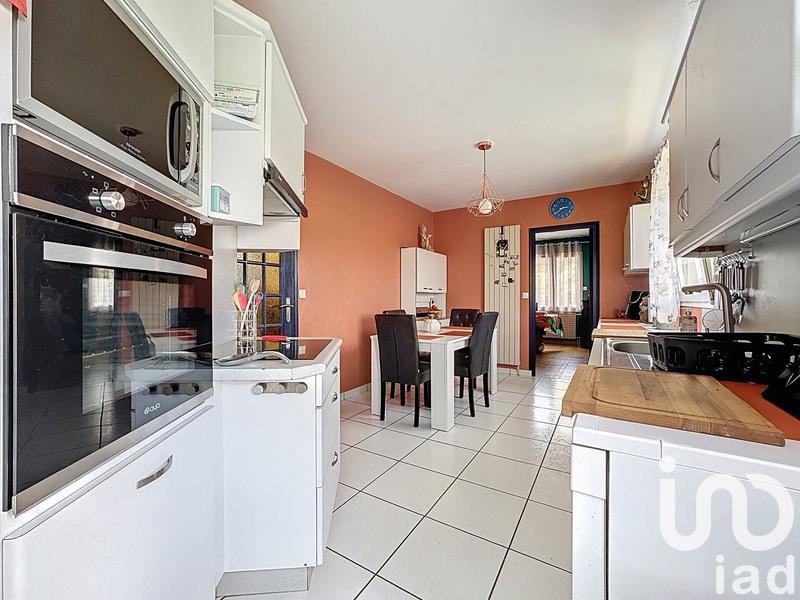 Maison - 192 m² - 9 pièces