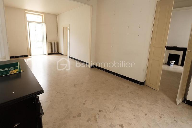 Maison - 182 m² - 6 pièces