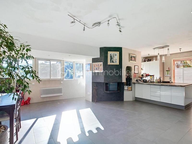 Maison ancienne - 135 m² - 6 pièces