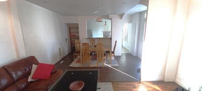 Maison - 92 m² - 5 pièces