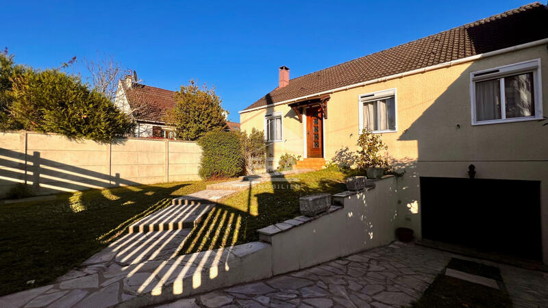 Maison - 87 m² - 5 pièces